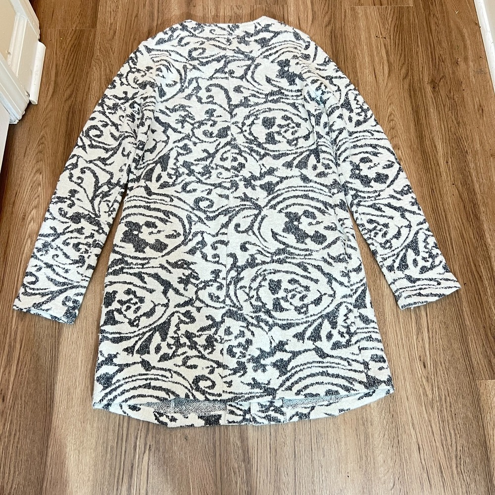 Nanette Lepore Large Wool Blend Charcoal Gray Winter White Jacquard Knit Coat - Picture 2 of 6